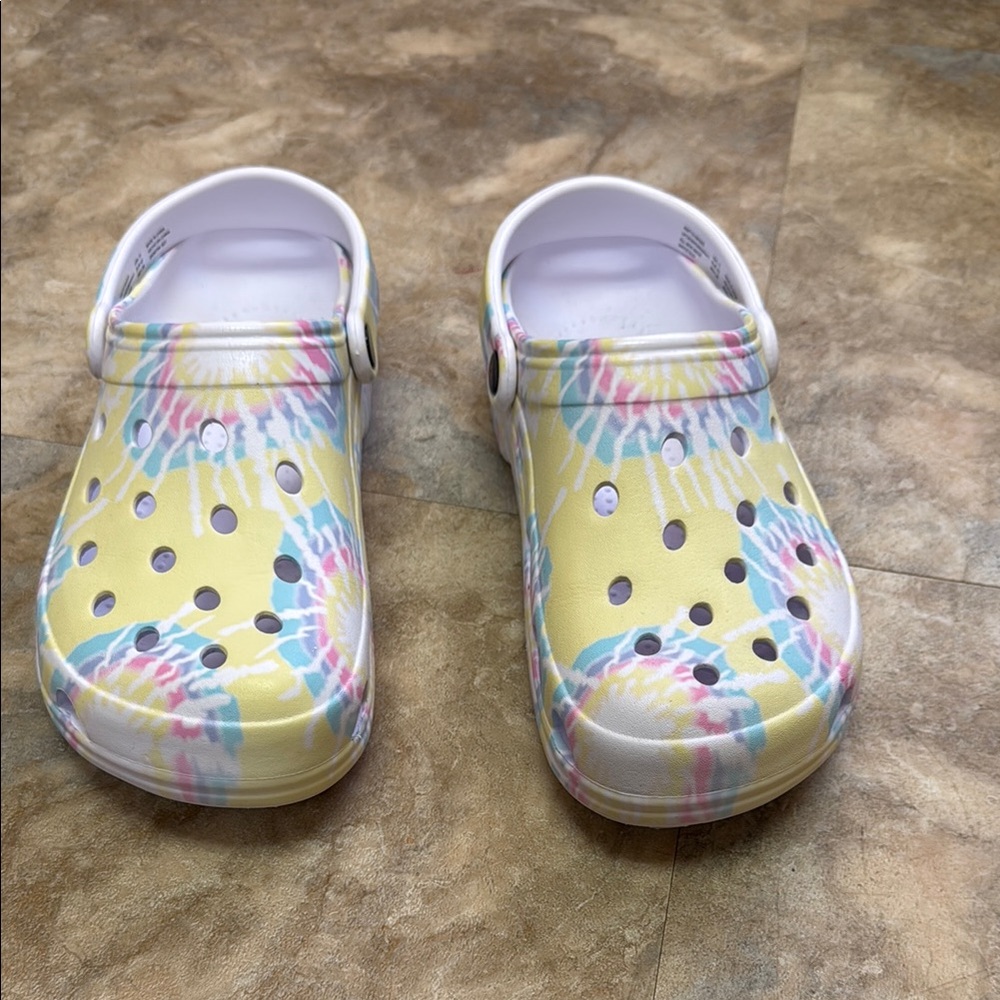 Colorful Clogs - Picture 3 of 4